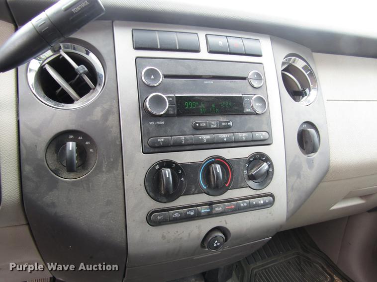 image for item DD8838 2010 Ford Expedition SUV