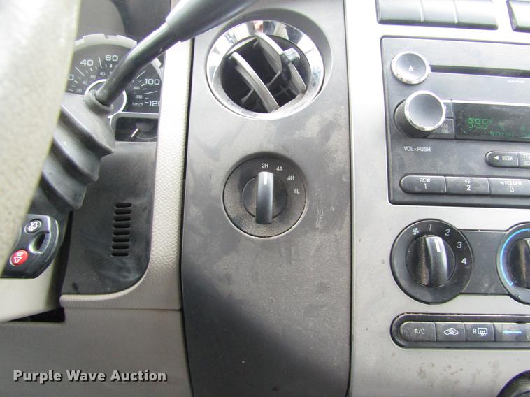 image for item DD8838 2010 Ford Expedition SUV
