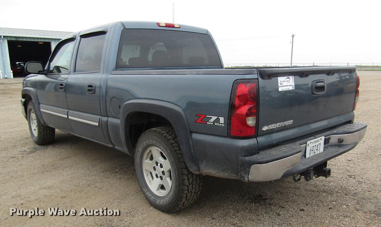 image for item DD8840 2007 Chevrolet Silverado 1500 Z71 Crew Cab pickup truck