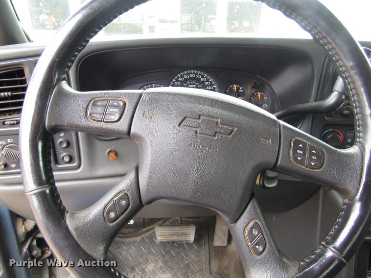 image for item DD8840 2007 Chevrolet Silverado 1500 Z71 Crew Cab pickup truck