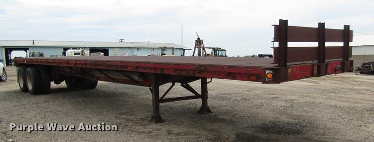 image for item DD8841 1985 Great Dane flatbed trailer