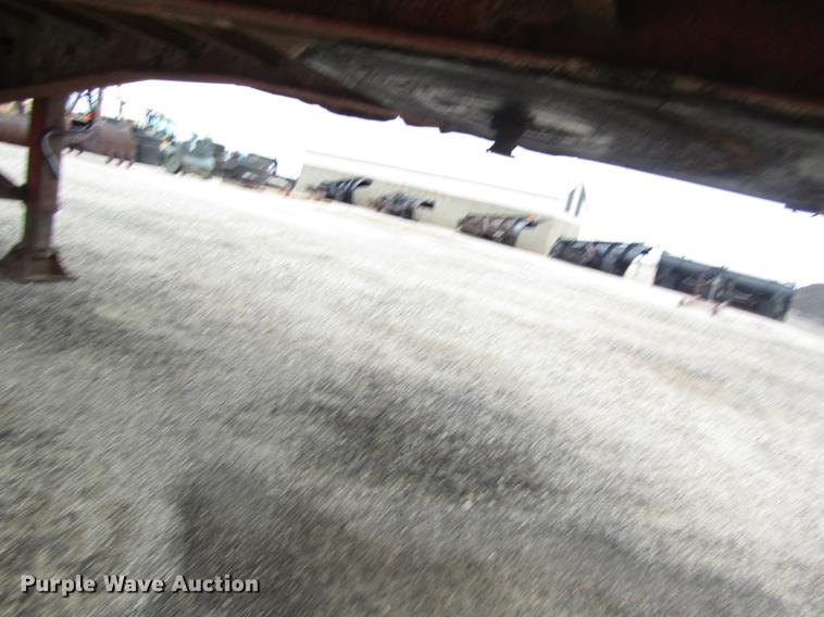 image for item DD8841 1985 Great Dane flatbed trailer