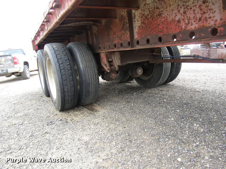 image for item DD8841 1985 Great Dane flatbed trailer