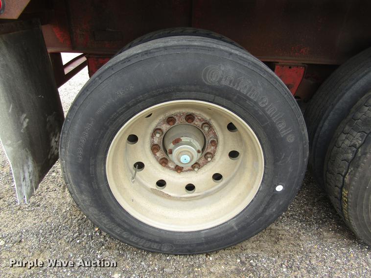 image for item DD8841 1985 Great Dane flatbed trailer