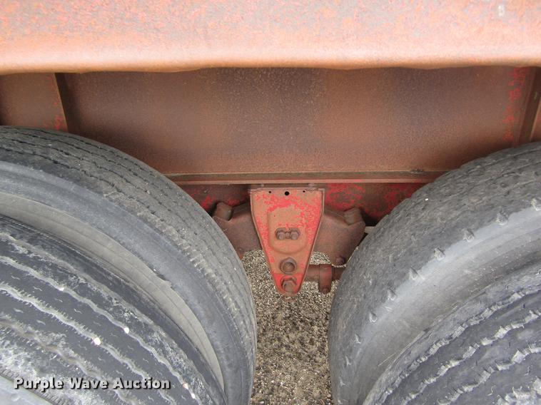 image for item DD8841 1985 Great Dane flatbed trailer