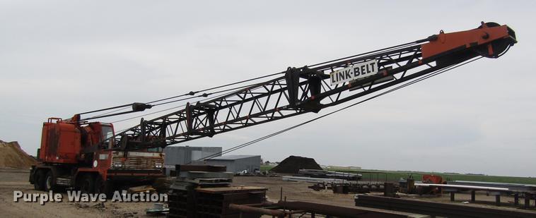 image for item DD8842 1975 Link Belt HC78B truck crane
