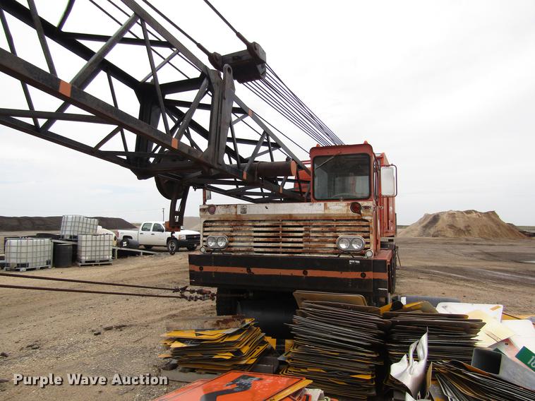 image for item DD8842 1975 Link Belt HC78B truck crane