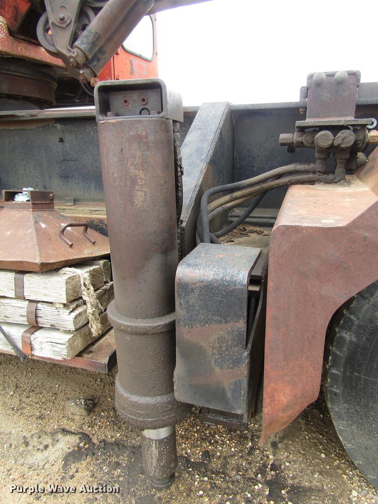 image for item DD8842 1975 Link Belt HC78B truck crane