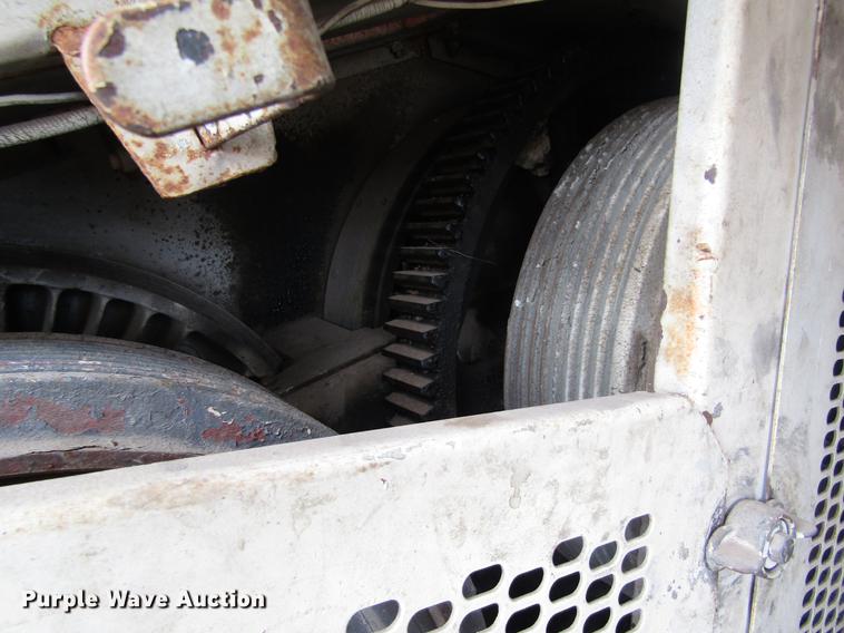 image for item DD8842 1975 Link Belt HC78B truck crane