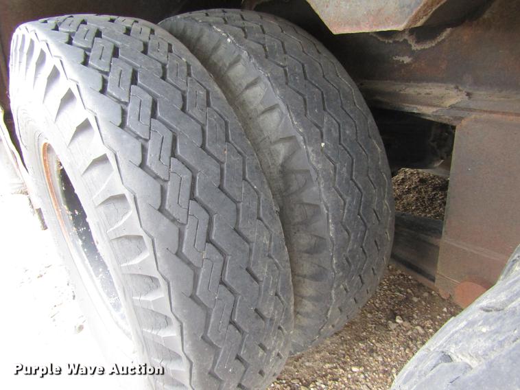 image for item DD8842 1975 Link Belt HC78B truck crane