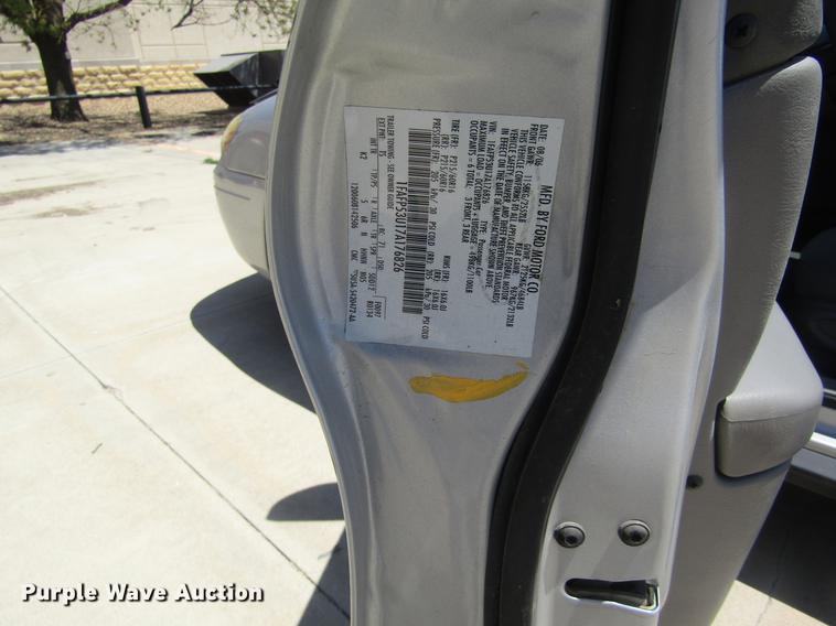 image for item DD8867 2007 Ford Taurus