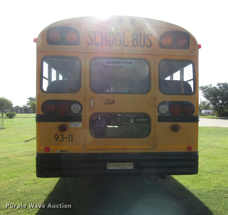 image for item DD8868 1993 Ford B700 school bus