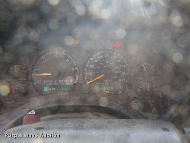 image for item DD8869 2001 Chevrolet Blazer SUV