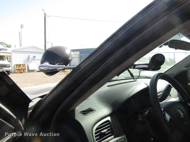 image for item DD8871 2012 Chevrolet Tahoe Police SUV