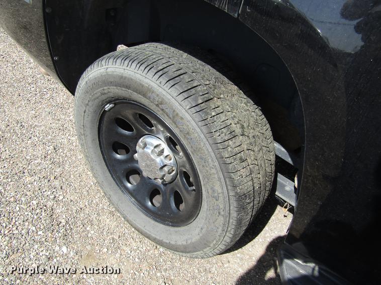 image for item DD8871 2012 Chevrolet Tahoe Police SUV