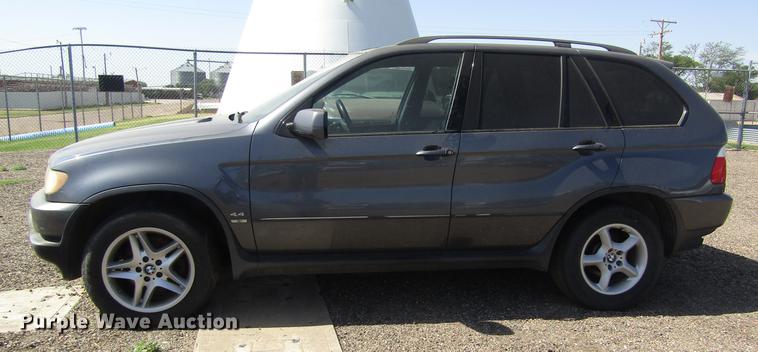 image for item DD8872 2003 BMW X5 SUV