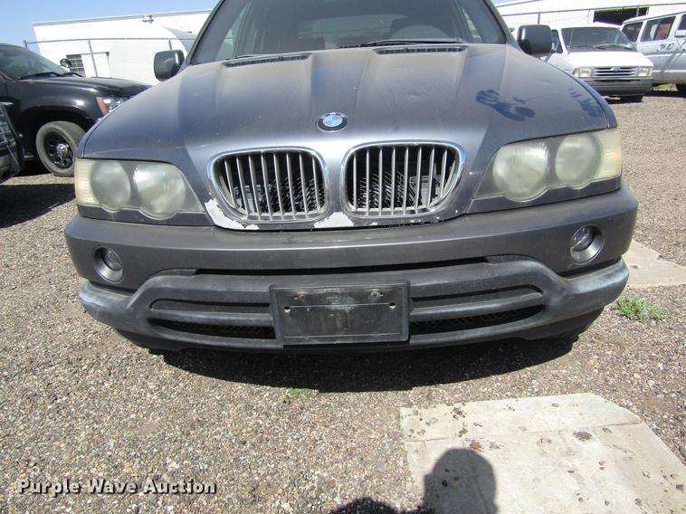 image for item DD8872 2003 BMW X5 SUV