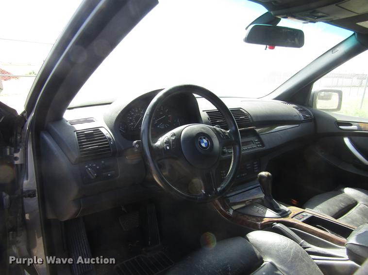 image for item DD8872 2003 BMW X5 SUV