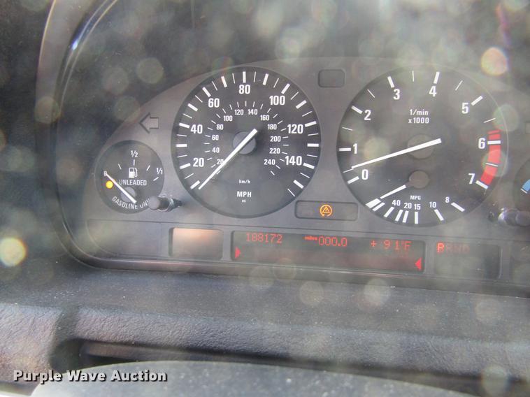 image for item DD8872 2003 BMW X5 SUV