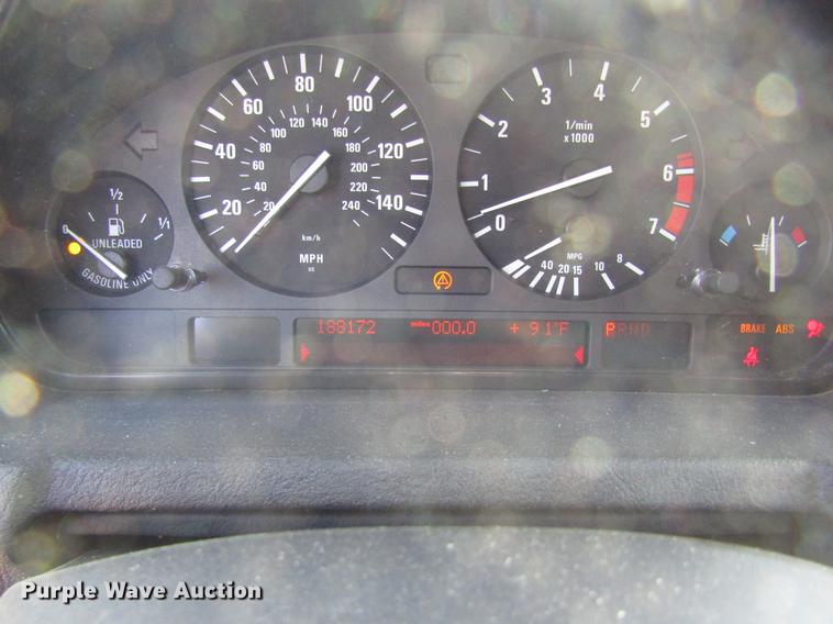 image for item DD8872 2003 BMW X5 SUV