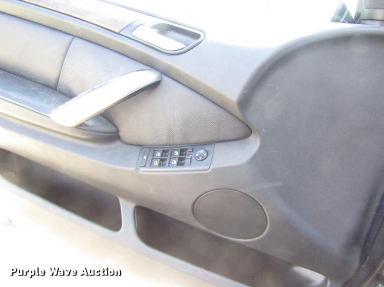 image for item DD8872 2003 BMW X5 SUV