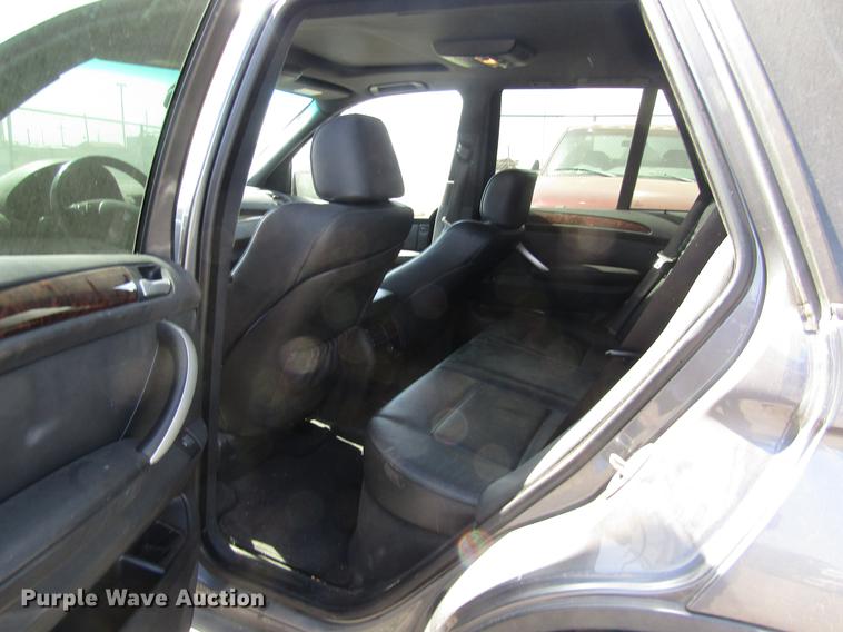 image for item DD8872 2003 BMW X5 SUV