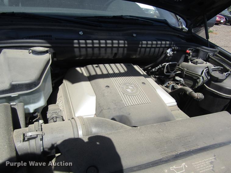image for item DD8872 2003 BMW X5 SUV