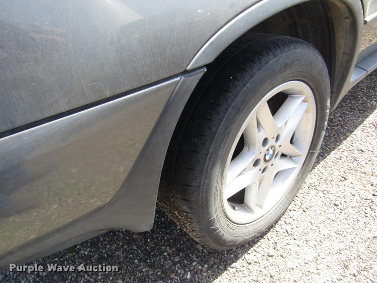 image for item DD8872 2003 BMW X5 SUV