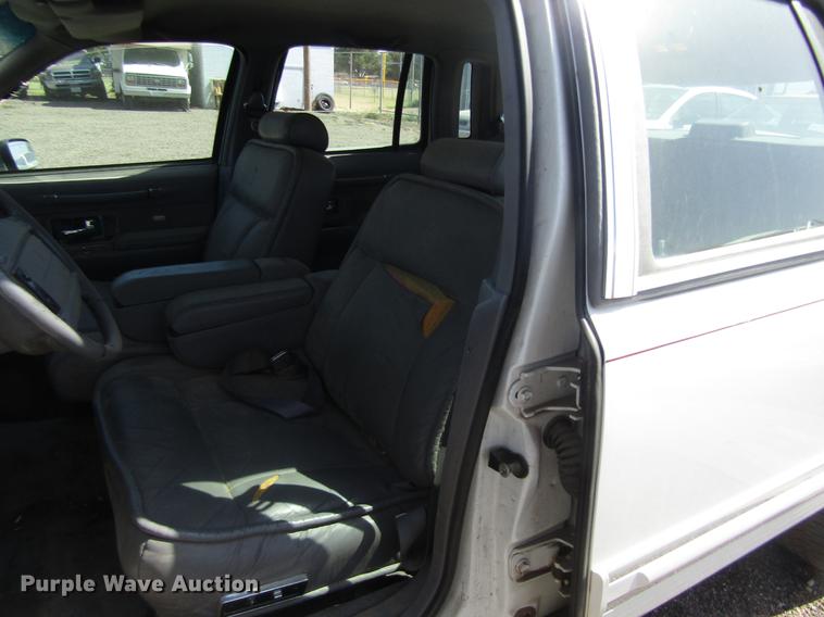 image for item DD8873 1994 Lincoln Town Car