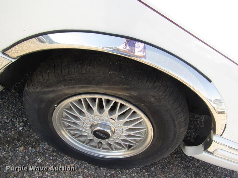 image for item DD8873 1994 Lincoln Town Car