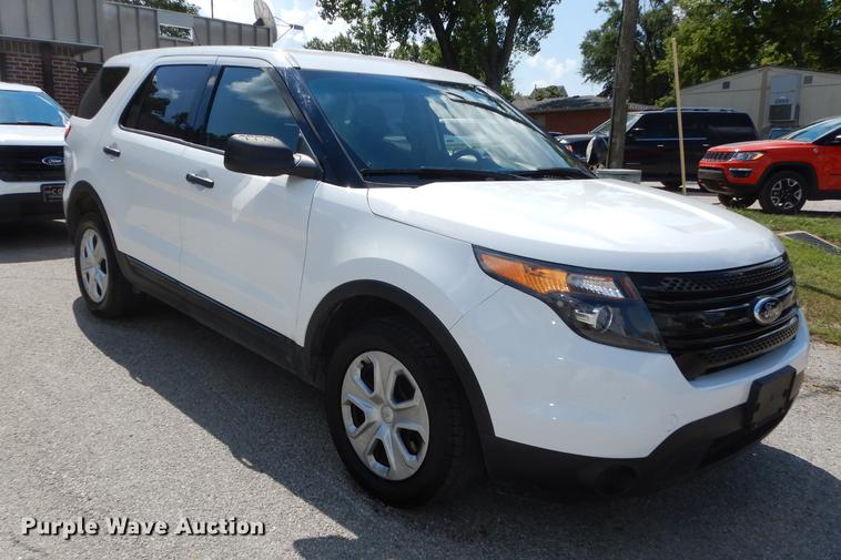 image for item DE1823 2015 Ford Explorer Police Interceptor SUV