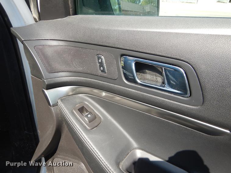 image for item DE1823 2015 Ford Explorer Police Interceptor SUV