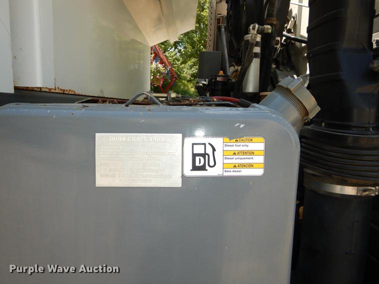 image for item DE1829 2002 GMC T7500 street sweeper truck