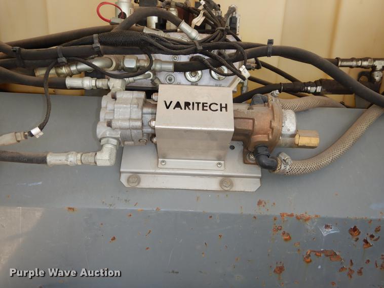 image for item DE1829 2002 GMC T7500 street sweeper truck