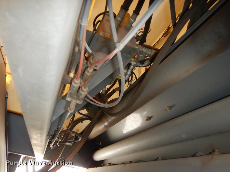 image for item DE1829 2002 GMC T7500 street sweeper truck