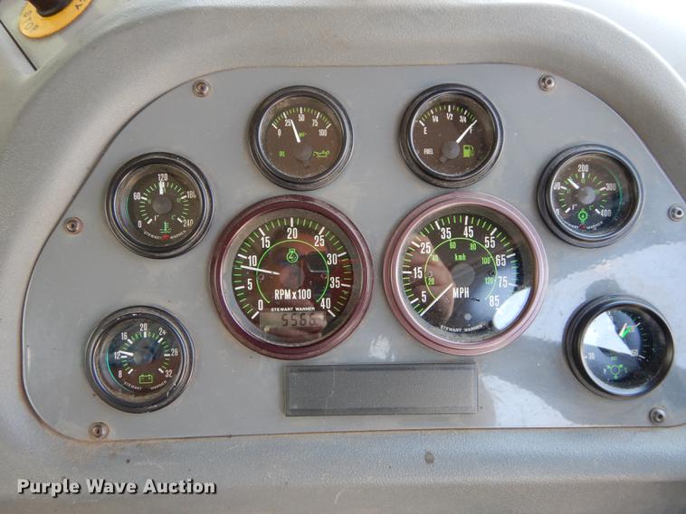 image for item DE1829 2002 GMC T7500 street sweeper truck