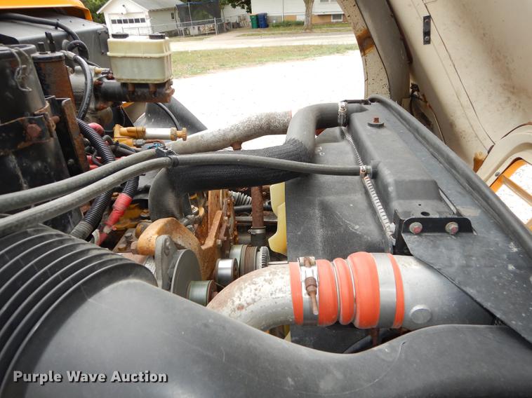 image for item DE1838 2006 Blue Bird Vision school bus