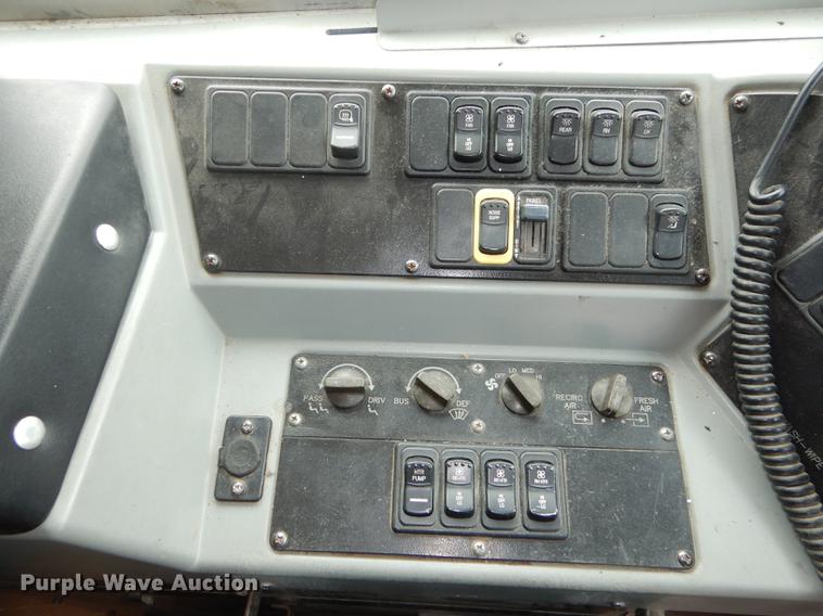 image for item DE1838 2006 Blue Bird Vision school bus