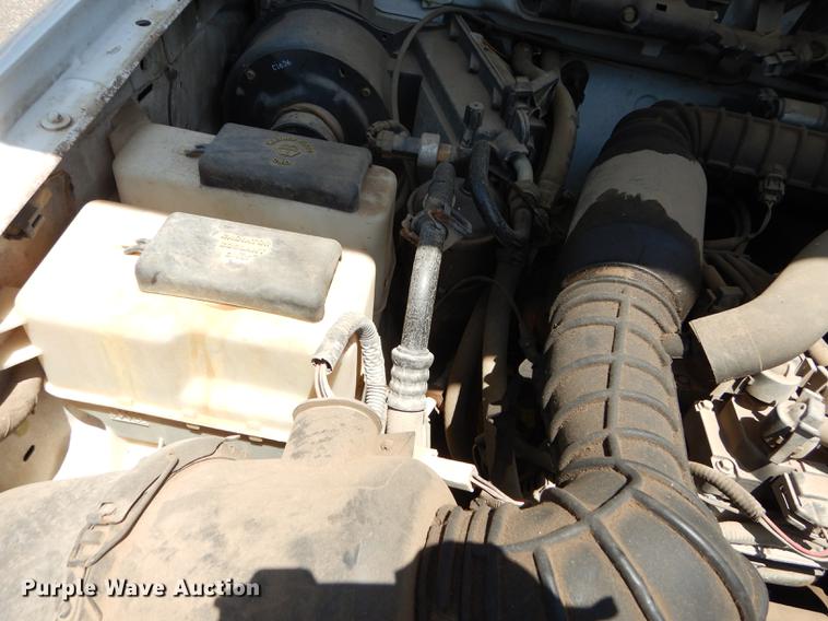 image for item DE1852 1996 Ford Ranger XL pickup truck