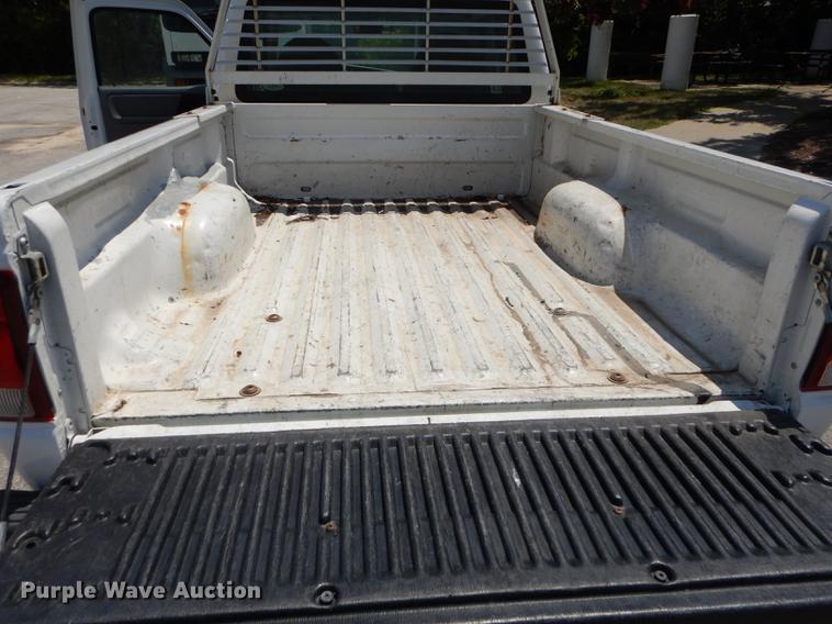 image for item DE1855 2000 Ford Ranger SuperCab pickup truck