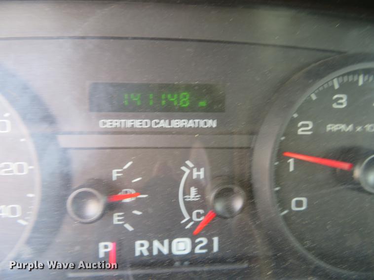 image for item DE6337 2011 Ford Crown Victoria Police Interceptor