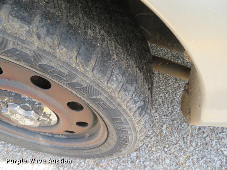 image for item DE6337 2011 Ford Crown Victoria Police Interceptor