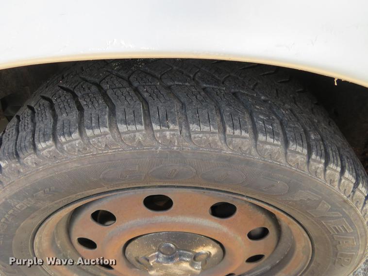 image for item DE6337 2011 Ford Crown Victoria Police Interceptor