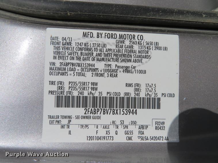 image for item DE6338 2011 Ford Crown Victoria Police Interceptor