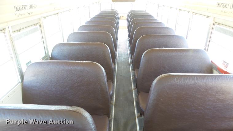 image for item DE7193 1994 Blue Bird TC2000 school bus