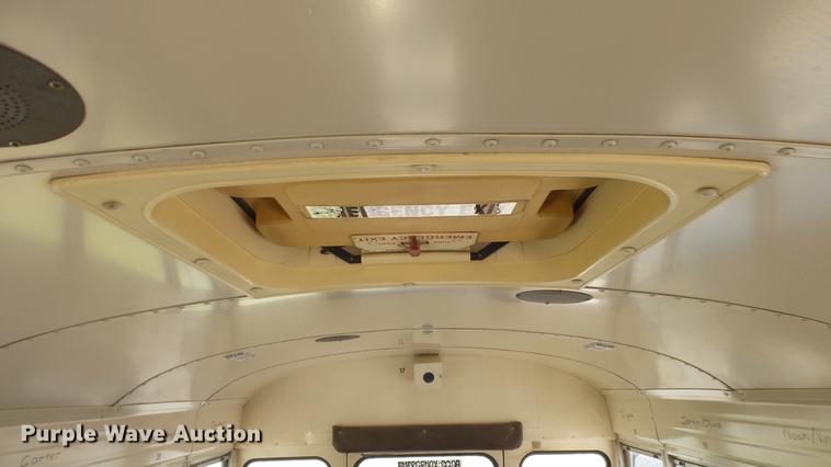 image for item DE7193 1994 Blue Bird TC2000 school bus