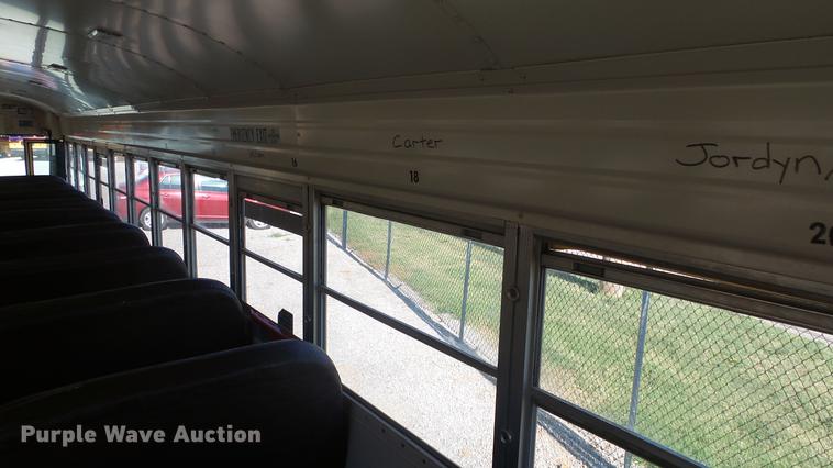 image for item DE7193 1994 Blue Bird TC2000 school bus