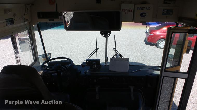 image for item DE7193 1994 Blue Bird TC2000 school bus