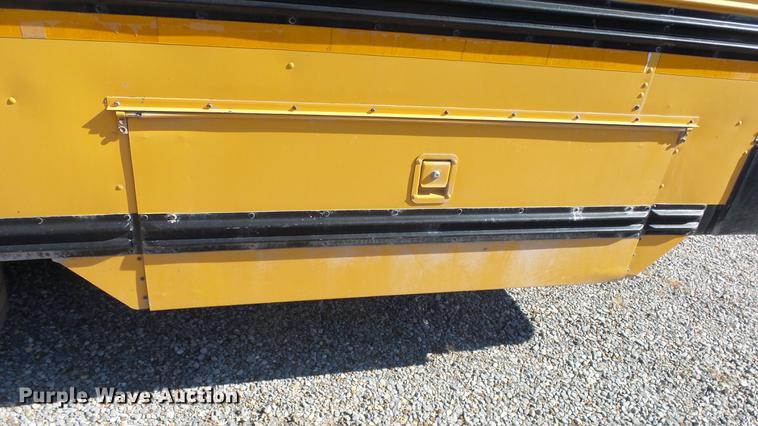 image for item DE7193 1994 Blue Bird TC2000 school bus