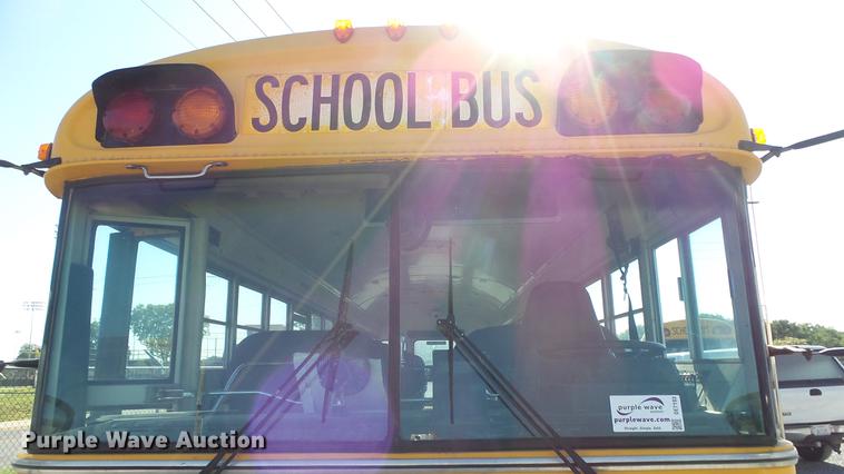 image for item DE7193 1994 Blue Bird TC2000 school bus